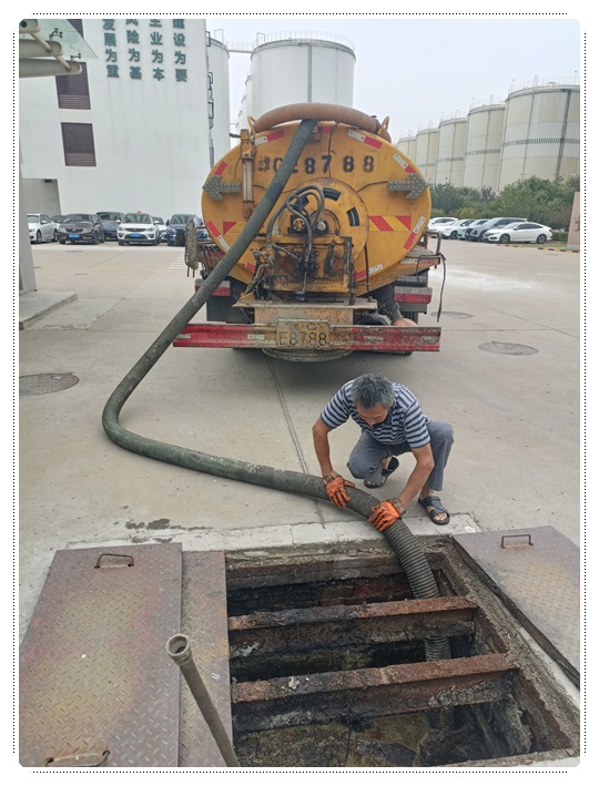 迭部隔油池清掏